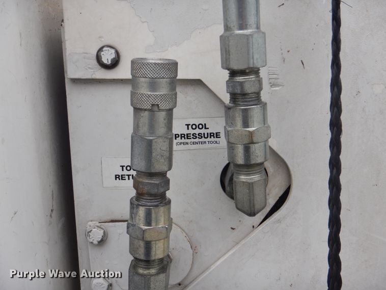 image for item DI2279 2014 Dodge Ram 5500 bucket truck