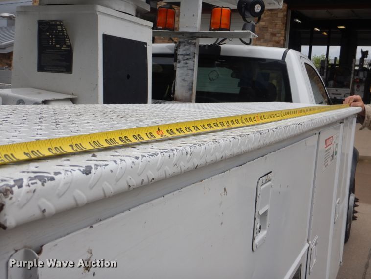 image for item DI2279 2014 Dodge Ram 5500 bucket truck