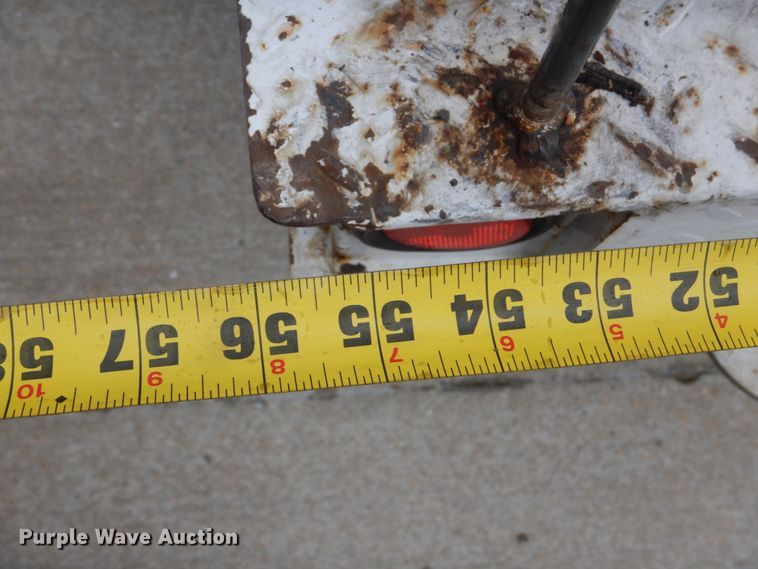 image for item DI2279 2014 Dodge Ram 5500 bucket truck