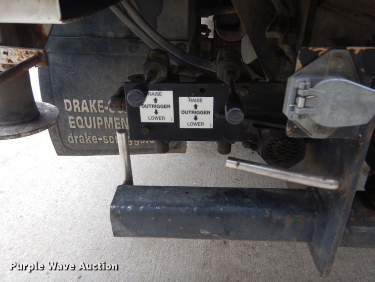 image for item DI2279 2014 Dodge Ram 5500 bucket truck