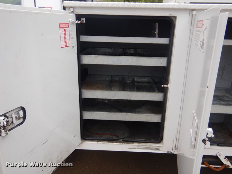 image for item DI2279 2014 Dodge Ram 5500 bucket truck