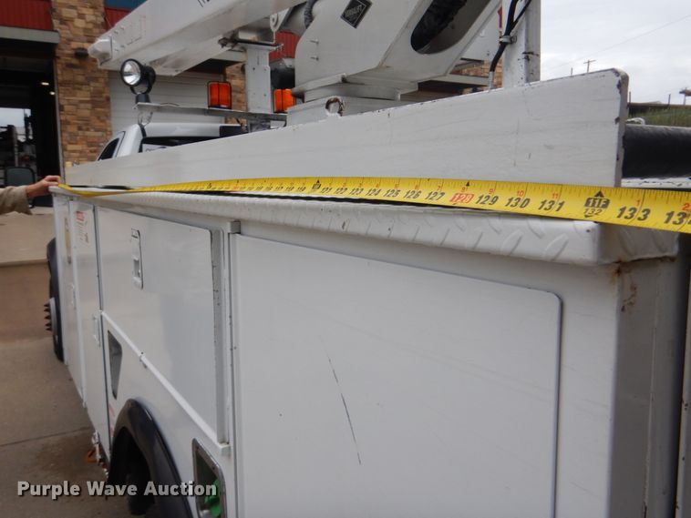 image for item DI2279 2014 Dodge Ram 5500 bucket truck