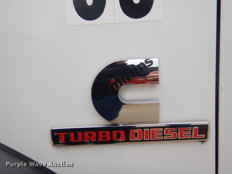 image for item DI2279 2014 Dodge Ram 5500 bucket truck