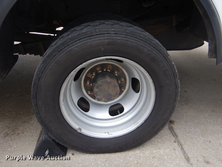 image for item DI2279 2014 Dodge Ram 5500 bucket truck