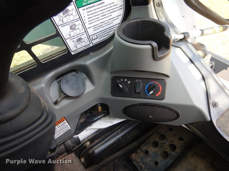 image for item EK9043 2016 Bobcat A770 skid steer