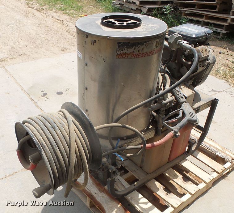 image for item EQ9164 Hydrovex pressure washer