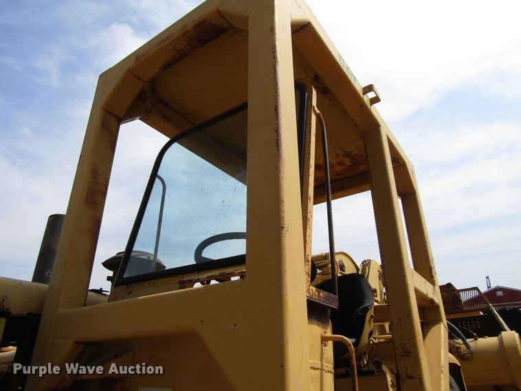 image for item EU9743 1969 Caterpillar 627 conventional scraper