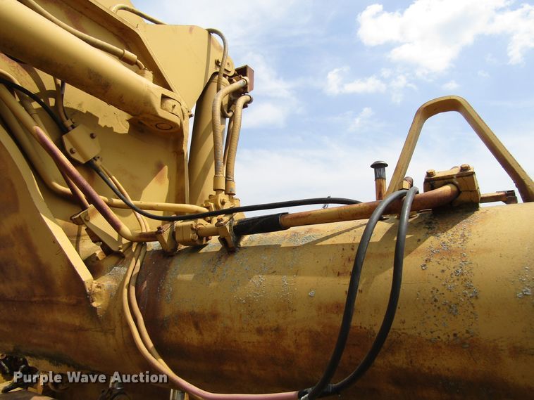 image for item EU9745 1974 Caterpillar 627B conventional scraper