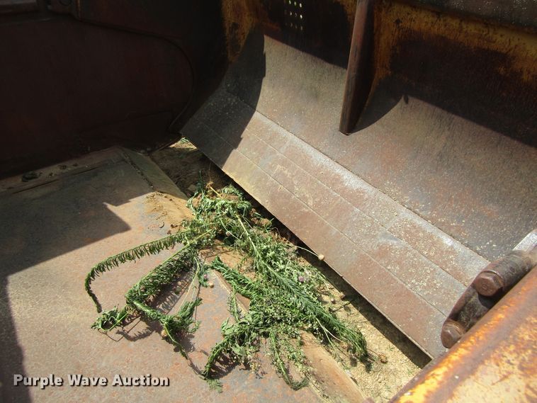 image for item EU9745 1974 Caterpillar 627B conventional scraper