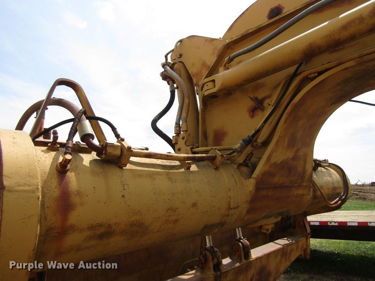 image for item EU9745 1974 Caterpillar 627B conventional scraper