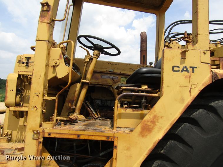 image for item EU9745 1974 Caterpillar 627B conventional scraper