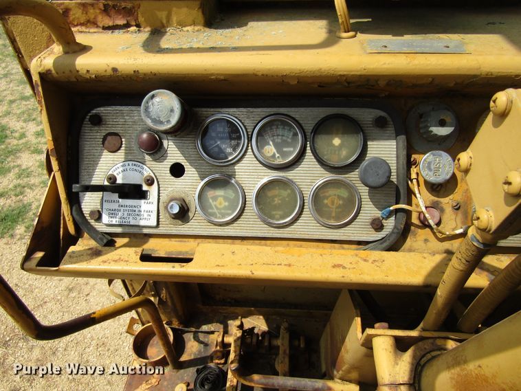 image for item EU9745 1974 Caterpillar 627B conventional scraper
