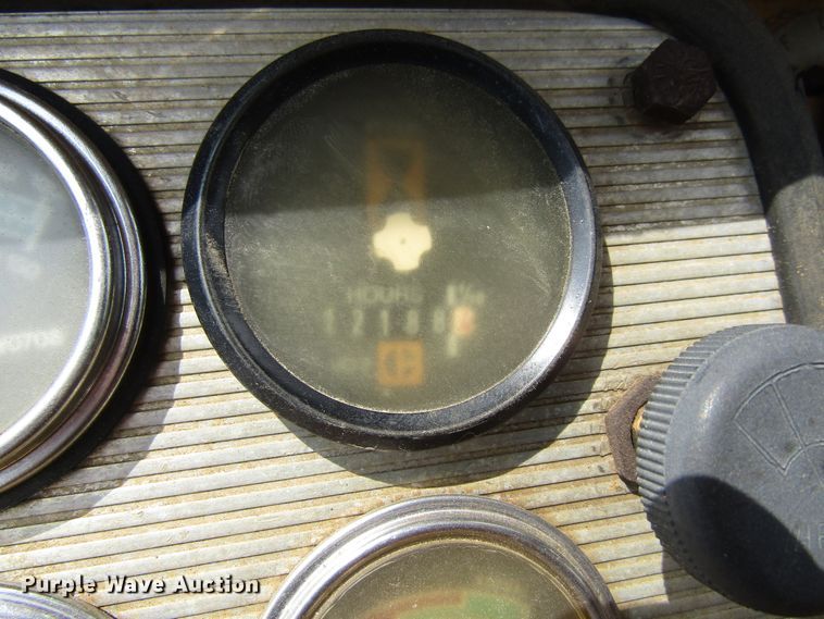 image for item EU9745 1974 Caterpillar 627B conventional scraper