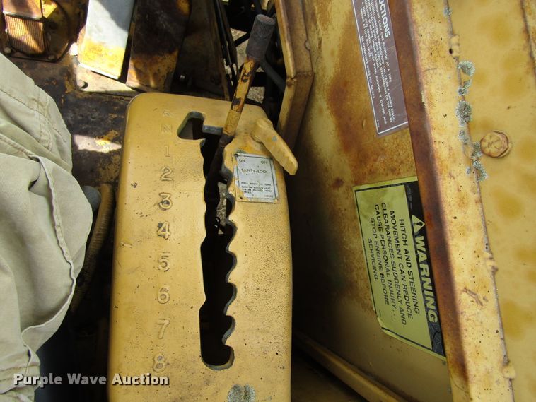 image for item EU9745 1974 Caterpillar 627B conventional scraper