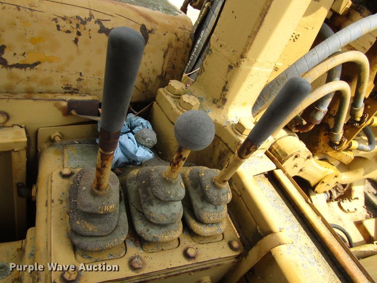 image for item EU9745 1974 Caterpillar 627B conventional scraper
