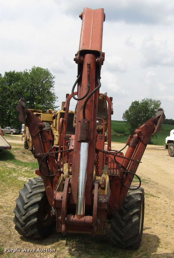 image for item EU9746 Ditch Witch 8020 cable plow