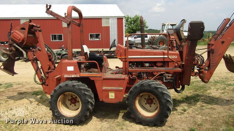 image for item EU9746 Ditch Witch 8020 cable plow