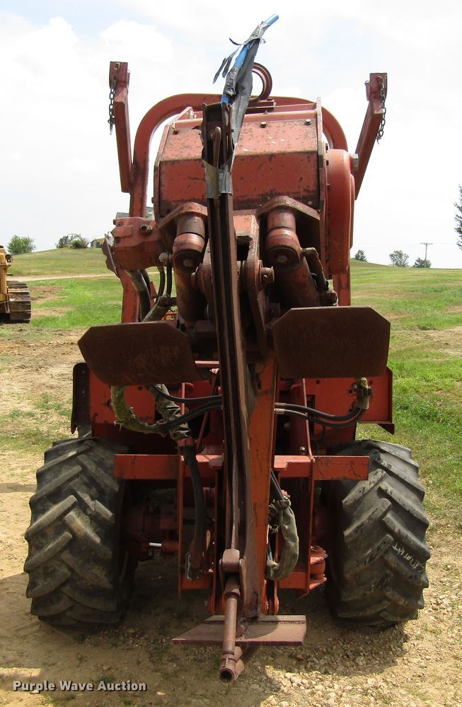 image for item EU9746 Ditch Witch 8020 cable plow