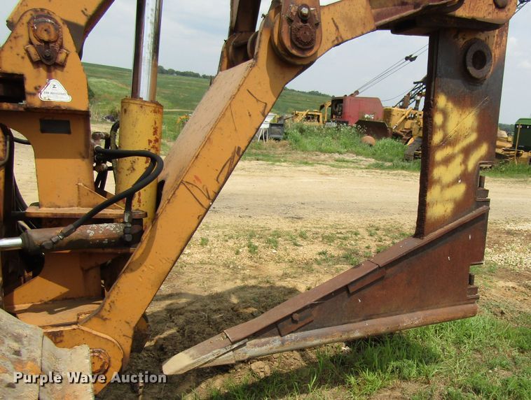 image for item EU9747 Dresser TD-25C cable plow