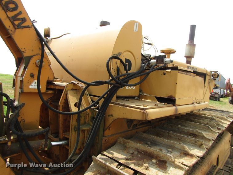 image for item EU9747 Dresser TD-25C cable plow