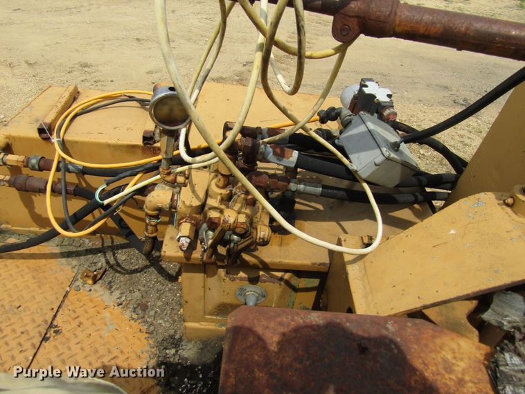 image for item EU9747 Dresser TD-25C cable plow