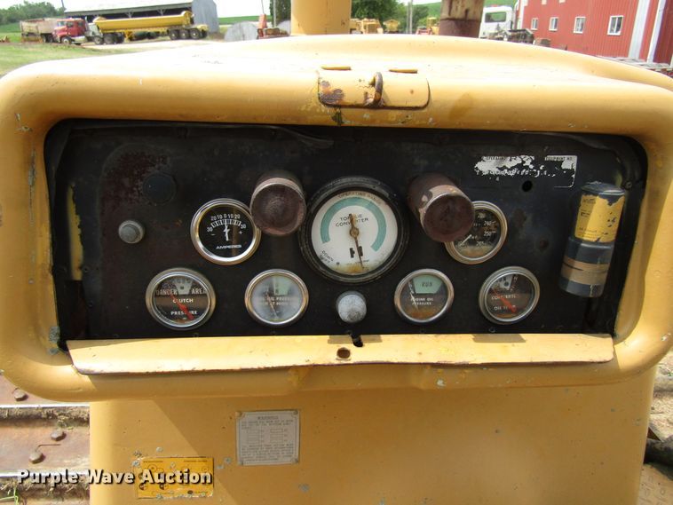 image for item EU9747 Dresser TD-25C cable plow