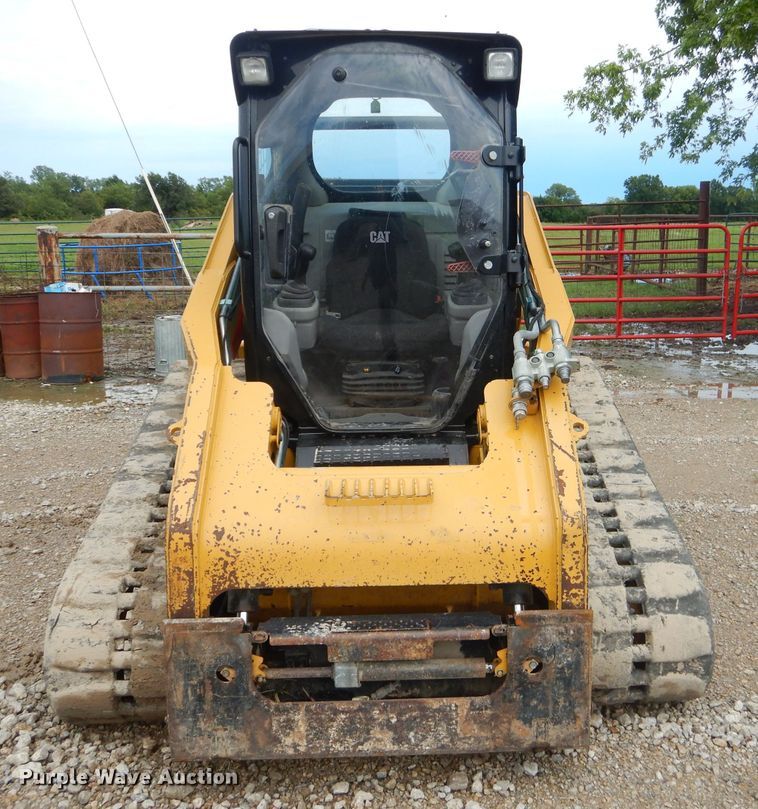 image for item FC9819 2013 Caterpillar 299D skid steer