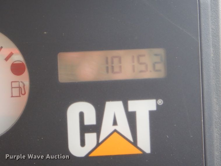 image for item FC9819 2013 Caterpillar 299D skid steer