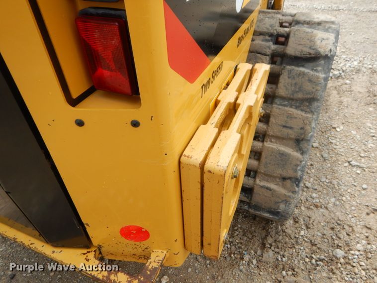 image for item FC9819 2013 Caterpillar 299D skid steer