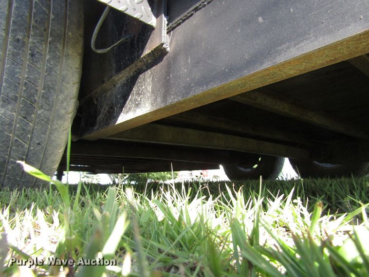 image for item FD9252 2002 Trotter equipment trailer