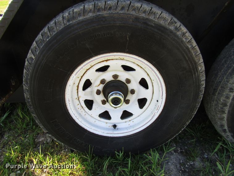 image for item FD9252 2002 Trotter equipment trailer