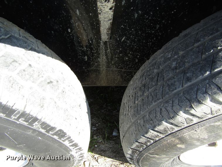 image for item FD9252 2002 Trotter equipment trailer