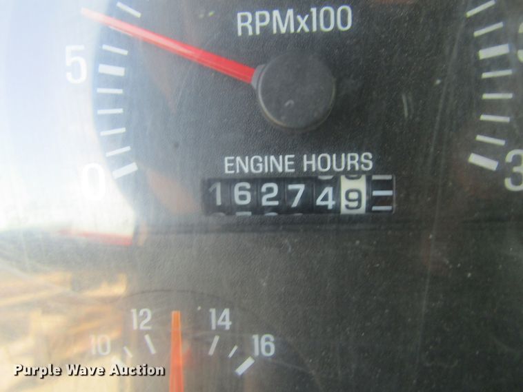 image for item FD9273 1997 Ford LT9513 dump truck