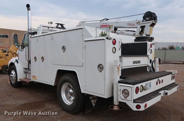 image for item FE9729 2006 Sterling Acterra service truck with crane