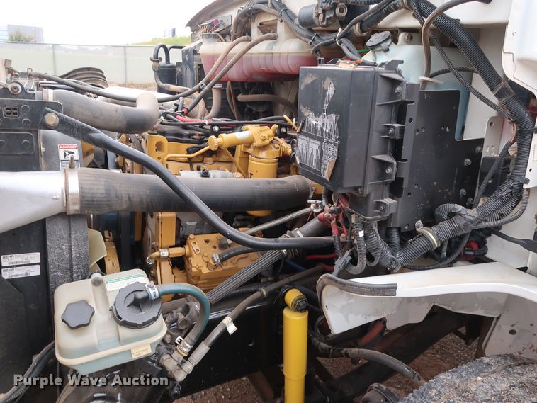 image for item FE9729 2006 Sterling Acterra service truck with crane