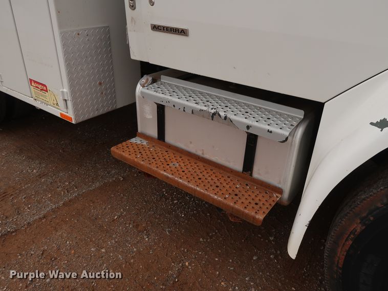 image for item FE9729 2006 Sterling Acterra service truck with crane