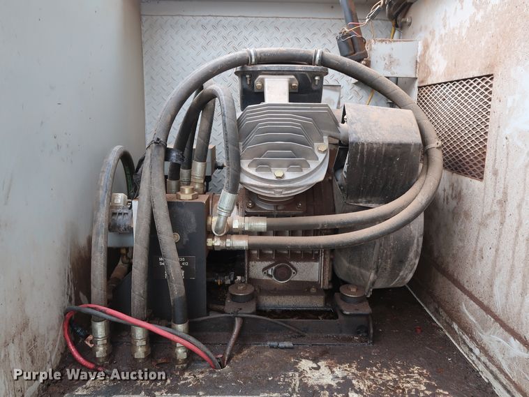 image for item FE9729 2006 Sterling Acterra service truck with crane