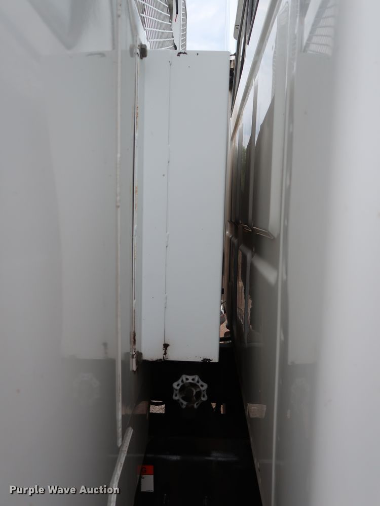 image for item FE9729 2006 Sterling Acterra service truck with crane