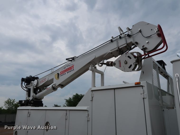 image for item FE9729 2006 Sterling Acterra service truck with crane