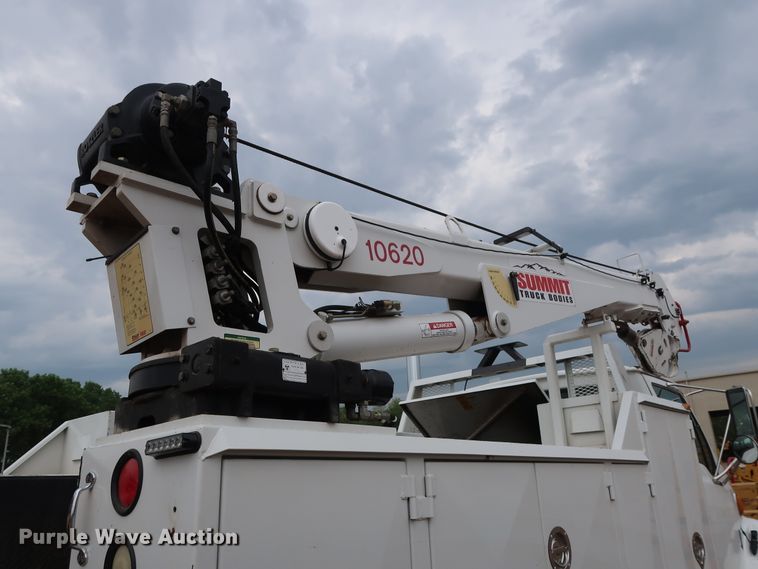 image for item FE9729 2006 Sterling Acterra service truck with crane