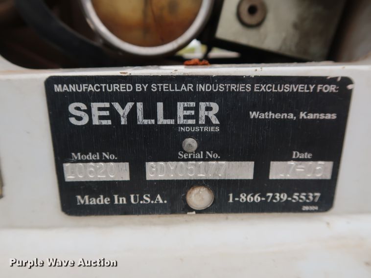 image for item FE9729 2006 Sterling Acterra service truck with crane