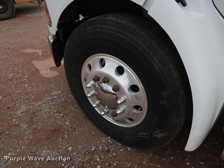 image for item FE9729 2006 Sterling Acterra service truck with crane