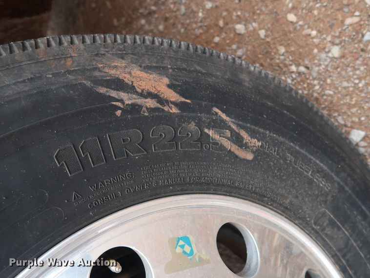 image for item FE9729 2006 Sterling Acterra service truck with crane