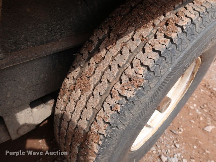 image for item FE9730 2006 Redi Haul SL12+2H utility trailer