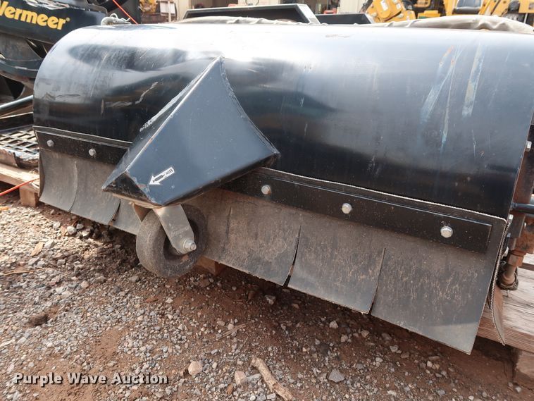 image for item FE9732 Bradco Paladin BB42 skid steer sweeper