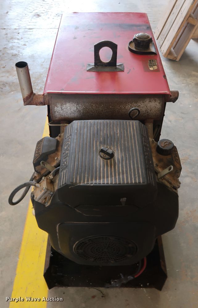 image for item FE9734 Lincoln Ranger 8 welder/generator