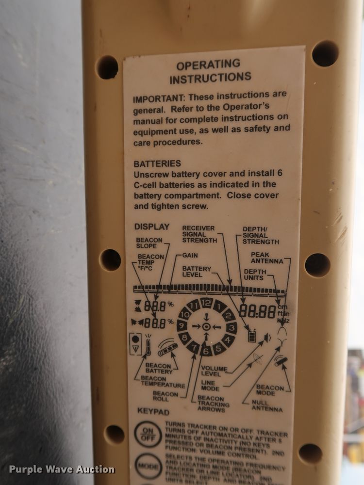 image for item FE9735 Ditch Witch 752 Tracker utility locator