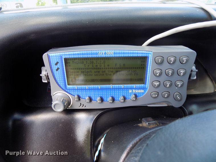 image for item FI9904 2007 Ford F750 service truck with crane