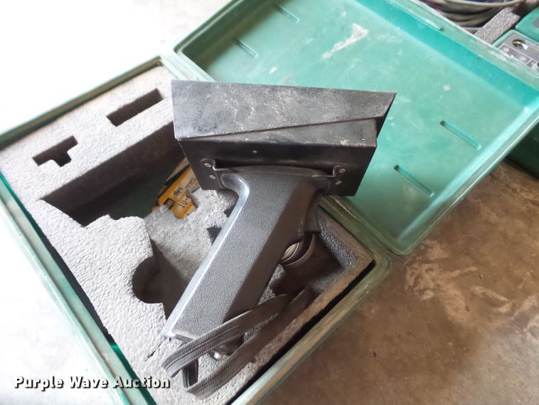 image for item FJ9203 Caterpillar electronic tach tool groups