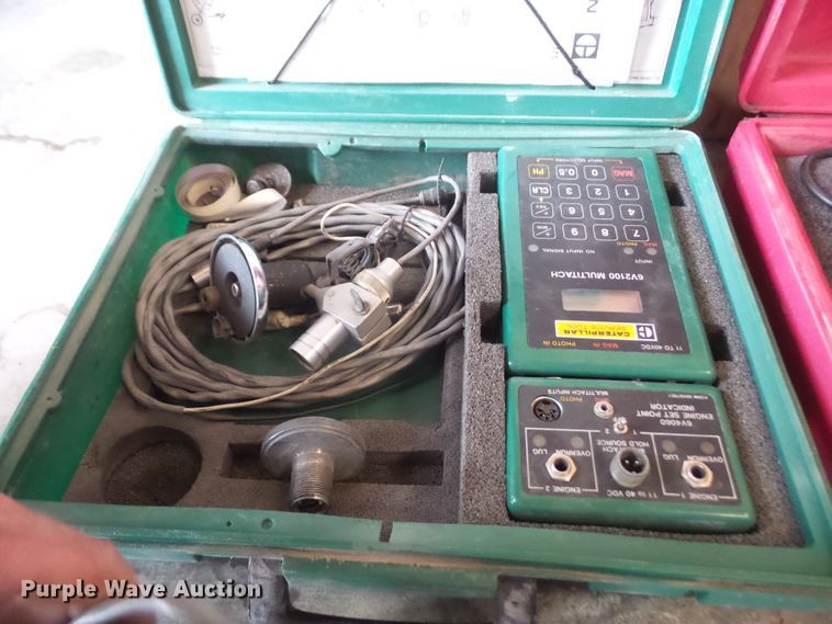 image for item FJ9203 Caterpillar electronic tach tool groups